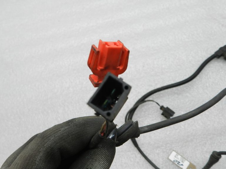 Audi A6 A4 oriģinālais ABS sensors