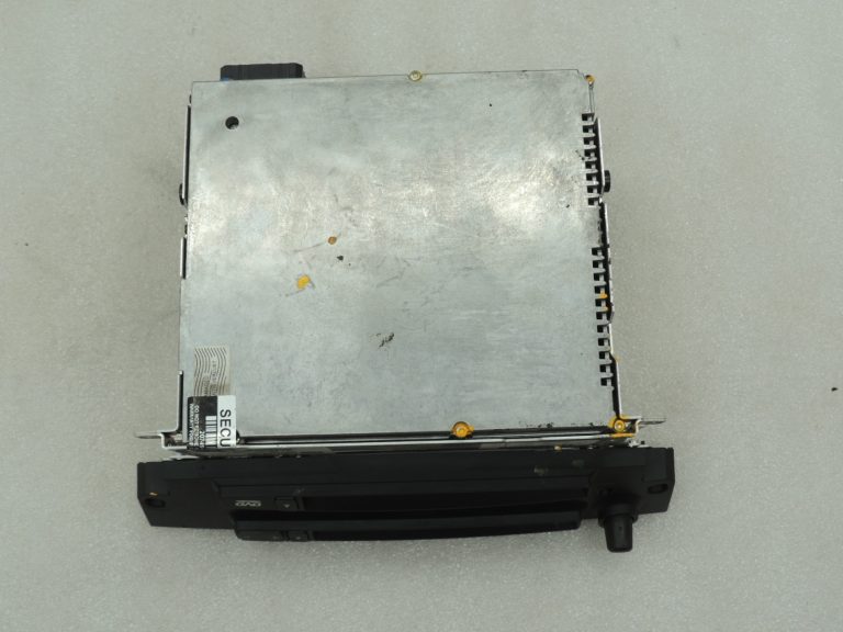 BMW 5. sērijas E60 vadības bloks CCC CD Radio Professional Navigācijas sistēma 9138436