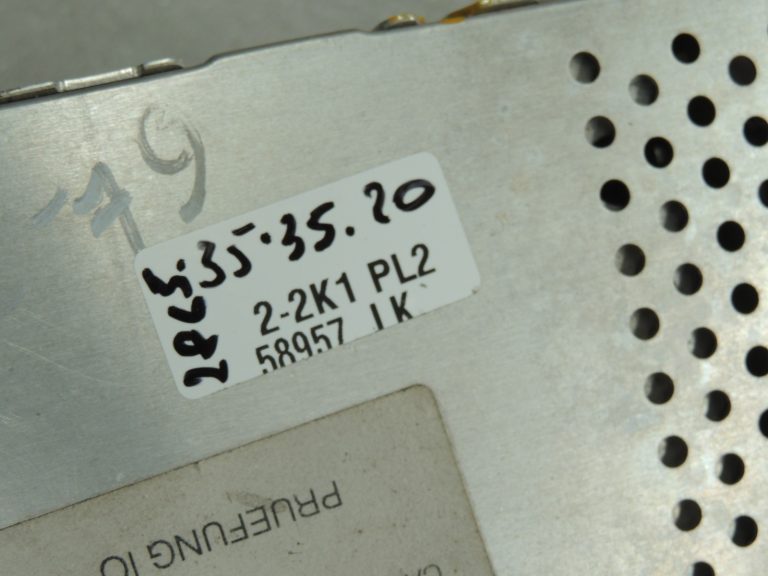 BMW 5. sērijas E60 vadības bloks CCC CD Radio Professional Navigācijas sistēma 9138436