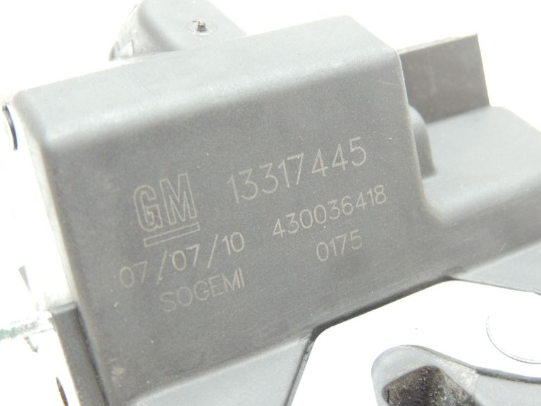 Opel Meriva B Aizmugures durvju slēdzene 13317445 39021416 13481535 Aizmugures durvju slēdzene