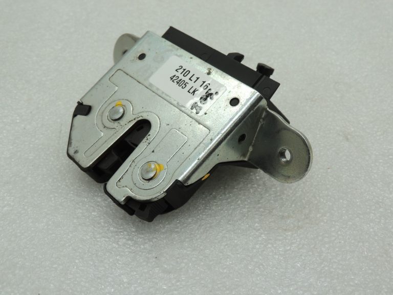 Opel Meriva B Aizmugures durvju slēdzene 13317445 39021416 13481535 Aizmugures durvju slēdzene