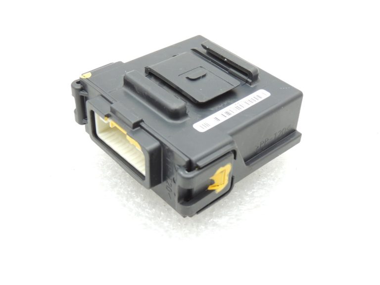 Nissan Qashqai J11 Stabilitātes kontroles bloks 476A04EA0B