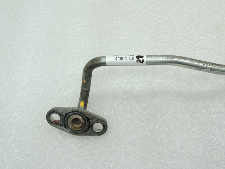 Mazda CX-5 2.2d turbokompresora dzesēšanas caurule SH01-13-53ZA SH011353ZA