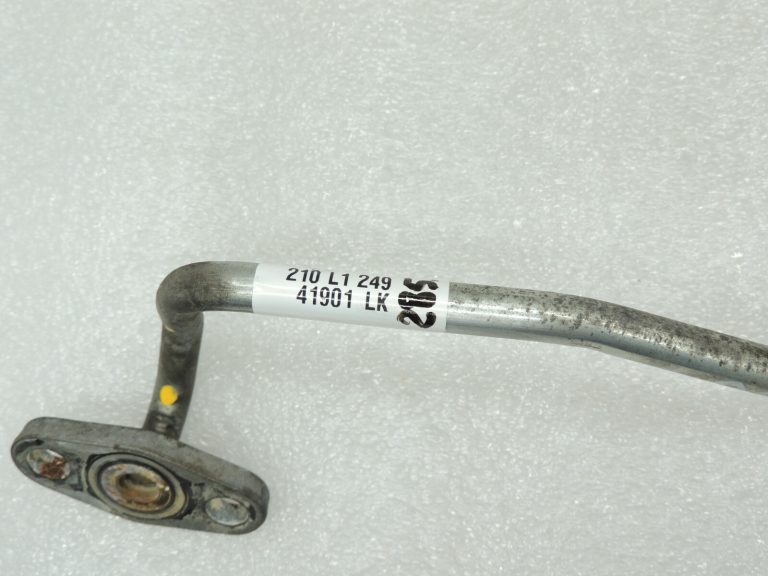 Mazda CX-5 2.2d turbokompresora dzesēšanas caurule SH01-13-53ZA SH011353ZA