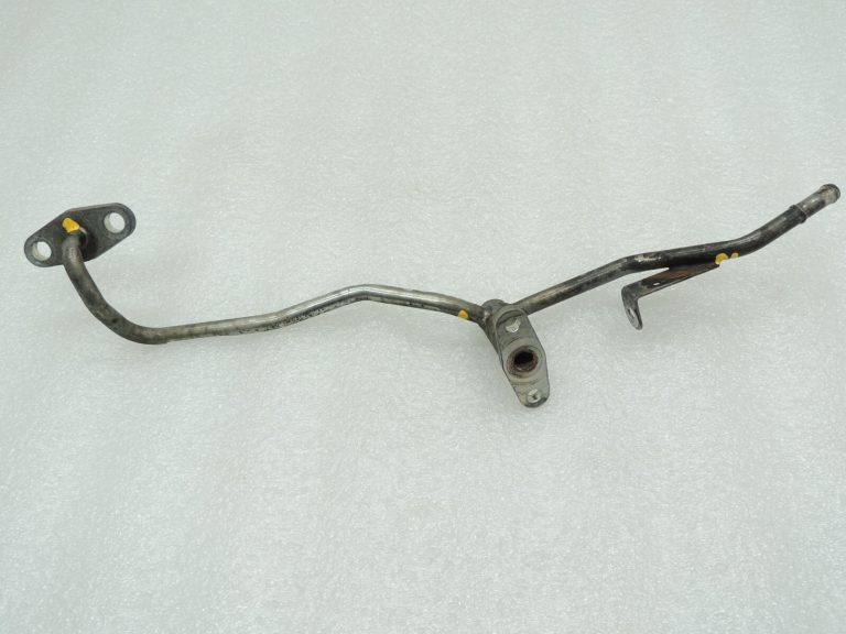 Mazda CX-5 2.2d turbokompresora dzesēšanas caurule SH01-13-53ZA SH011353ZA