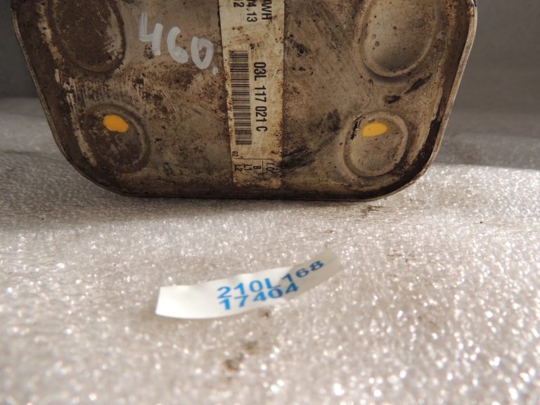 VW Audi Audi Skoda Skoda Seat VAG 2.0TDi eļļas dzesētājs Eļļas dzesētājs 03L117021C