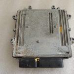 Mitsubishi Colt Z30 1.5 DI-D OM639.939 Motora vadības bloks 0281013498 MN903093