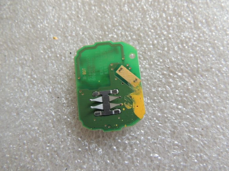 Mitsubishi Colt Z30 1.5 DI-D OM639.939 Motora vadības bloks 0281013498 MN903093