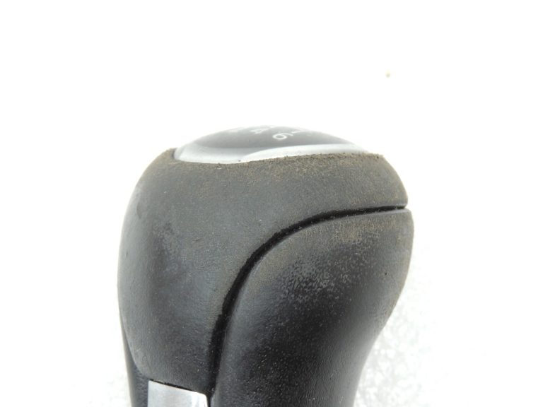 Mazda CX5 pārnesumu pārslēgšanas poga 6 ātrumu pārnesumu svira KD53-46-030A KD5346030A Pārnesumu pārslēdzējs
