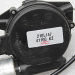 Lancia Thema II priekšējā kreisā sēdekļa jostas atzveltnes balsta palīgmehānisms kreisais K68104427AA