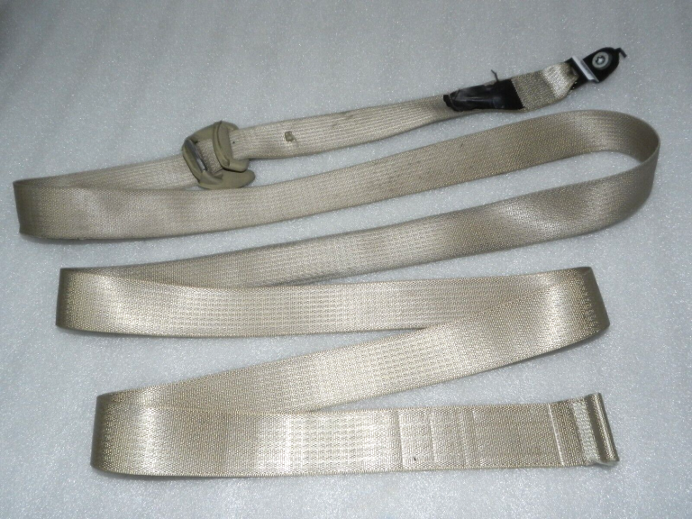 Lancia Thema II Drošības josta priekšējā kreisā Mochacino 1HZ072L1AC, 1HZ072L1AH