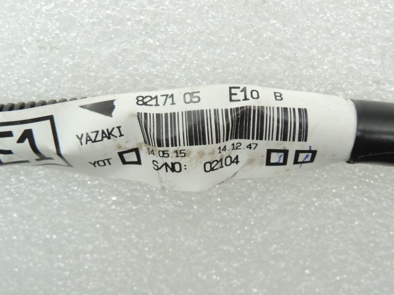 Toyota Avensis T27 jumta elektroinstalācijas siksna iekšējais jumts elektroinstalācijas siksna 8217105E10