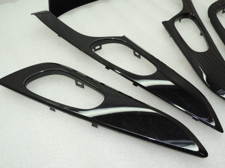 Nissan Qashqai J11 instrumentu paneļa durvju līstes komplekts Charcoal G