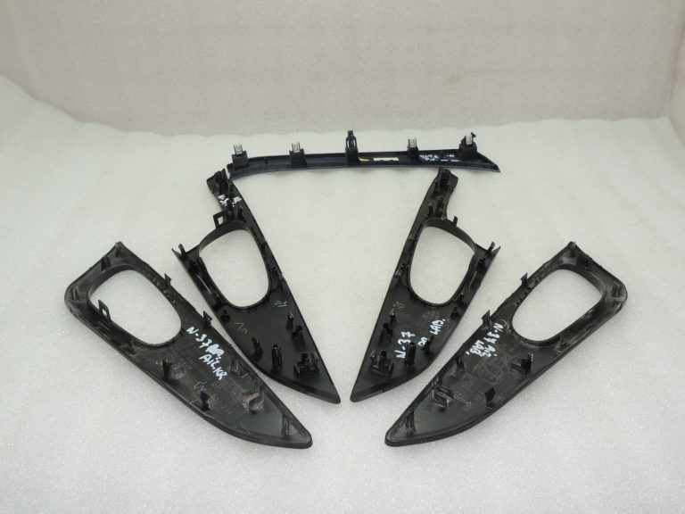 Nissan Qashqai J11 instrumentu paneļa durvju līstes komplekts Charcoal G
