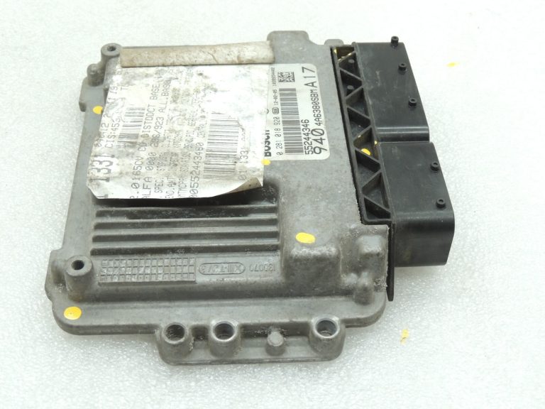 Alfa Romeo Giulietta 940 2.0 JTDM vadības bloks Dzinēja vadības bloks 55244346 ECU