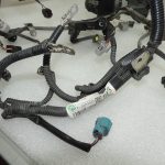 Toyota Avensis III T27 2ZR-FAE 1.8VVVTi motora instalācija 8212105D30
