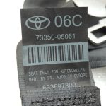 Toyota Avensis T27 Aizmugurējā centrālā drošības josta 7335005061C1