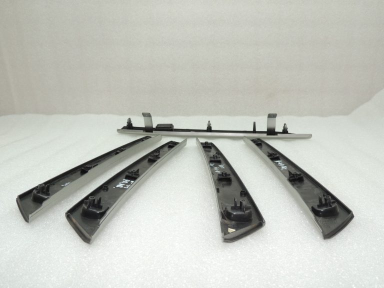 Opel Antara instrumentu paneļa durvju līstes komplekts TAFH, TAFI 20966188 95943291 9594