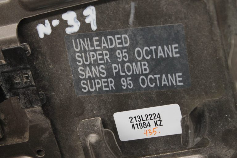 Nissan Qashqai J11 degvielas uzpildes vāka bronza (CAP) G88304EAME, G88304EAAA