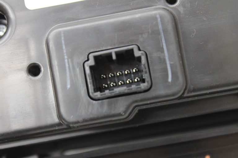 Nissan Qashqai J11 gaisa kondicionēšanas vadības panelis 275004EA0A, 27500 4EA0A