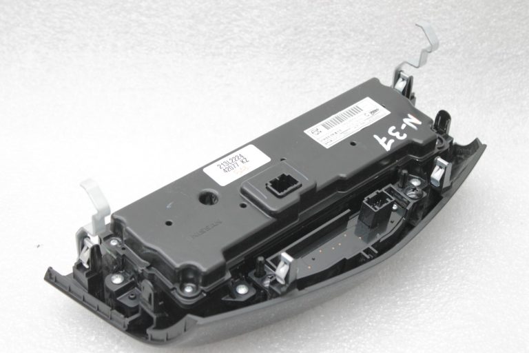 Nissan Qashqai J11 gaisa kondicionēšanas vadības panelis 275004EA0A, 27500 4EA0A