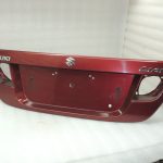 Suzuki Liana aizmugurējo durvju apdare Moab Red Metallic 83940-54G00-ZY8