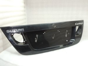 Suzuki Liana aizmugurējo durvju apdare melna 8394054G00