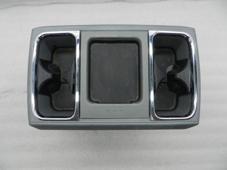 Chrysler Grand Voyager Oriģinālā priekšējā apakšējā centrālā konsole