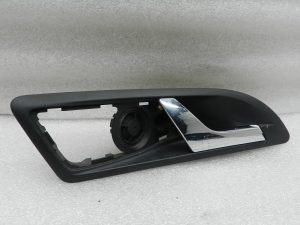 Skoda Octavia oriģināls salona durvju rokturis aizmugurējais labais