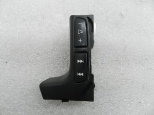 Volvo XC70 oriģinālais stūres slēdzis