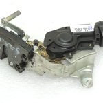 Suzuki Grand Vitara II aizmugurējo durvju slēdzene 8251065D00