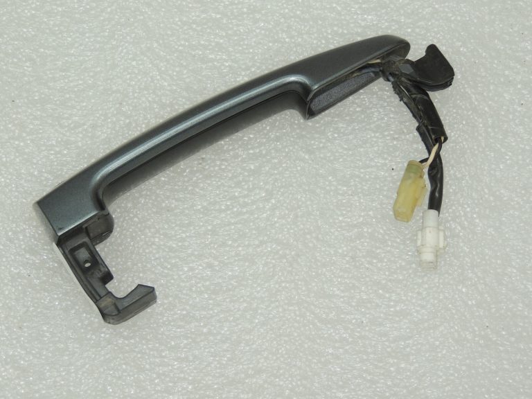 Suzuki Grand Vitara III ārējo priekšējo durvju rokturis bez atslēgas, pelēks 82810-63811-ZDL