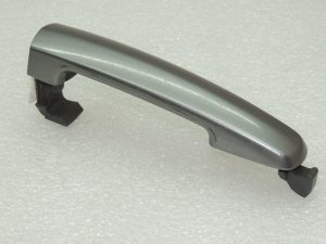 Suzuki Grand Vitara III ārējā aizmugurējo durvju rokturis priekšējais 82812-63J00-ZDL