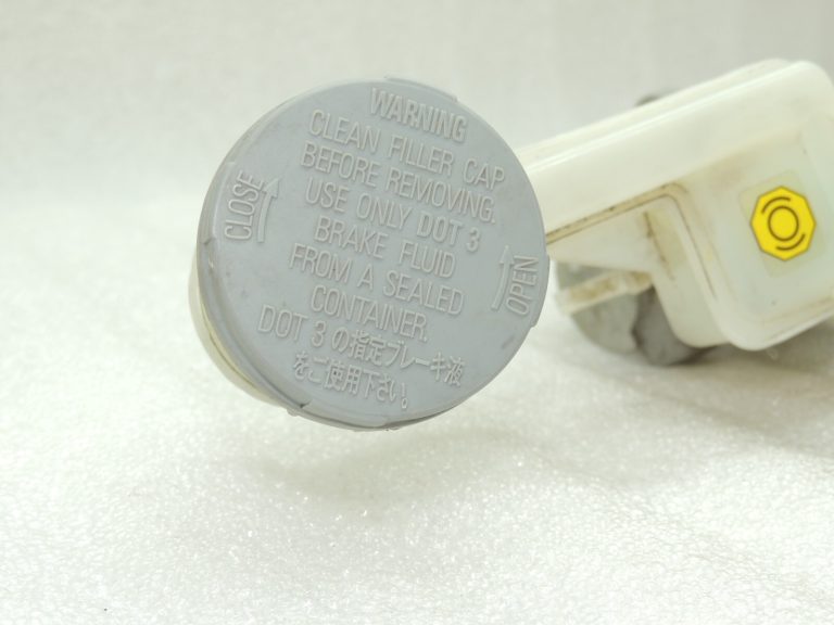 OEM Suzuki SX4 I Bremžu galvenais cilindrs 5110080J60