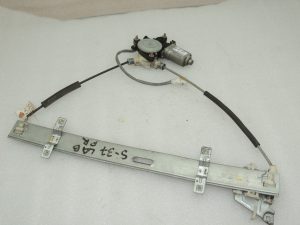 Suzuki Grand Vitara Mk2 Logu regulatora motors priekšējais labais 83401-65D10