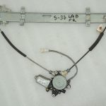 Suzuki Grand Vitara Mk2 Logu regulatora motors priekšējais labais 83401-65D10