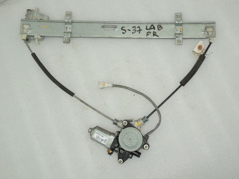 Suzuki Grand Vitara Mk2 Logu regulatora motors priekšējais labais 83401-65D10