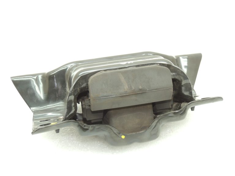 Oriģināls Seat Cupra Leon KL8 1.5TSIC transmisijas stiprinājums 5Q0199555BG