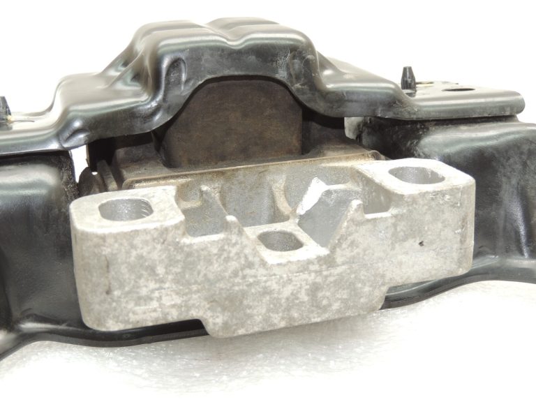 Oriģināls Seat Cupra Leon KL8 1.5TSIC transmisijas stiprinājums 5Q0199555BG