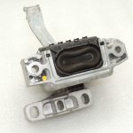 Oriģināls Seat Cupra Leon KL8 1.5TSIC motora stiprinājuma kronšteins 5WA199262AM