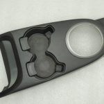 OEM Suzuki SX4 centrālās konsoles krūzes turētāja vāciņš 758202080J20P4Z