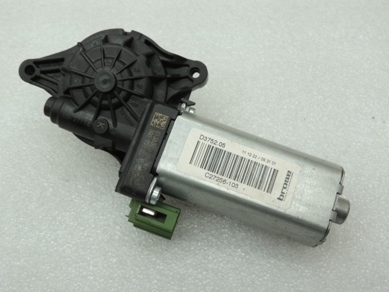 Seat Cupra Leon KL8 Sēdekļa regulēšanas motors Sēdekļa regulēšana priekšējais kreisais 4K0881105K