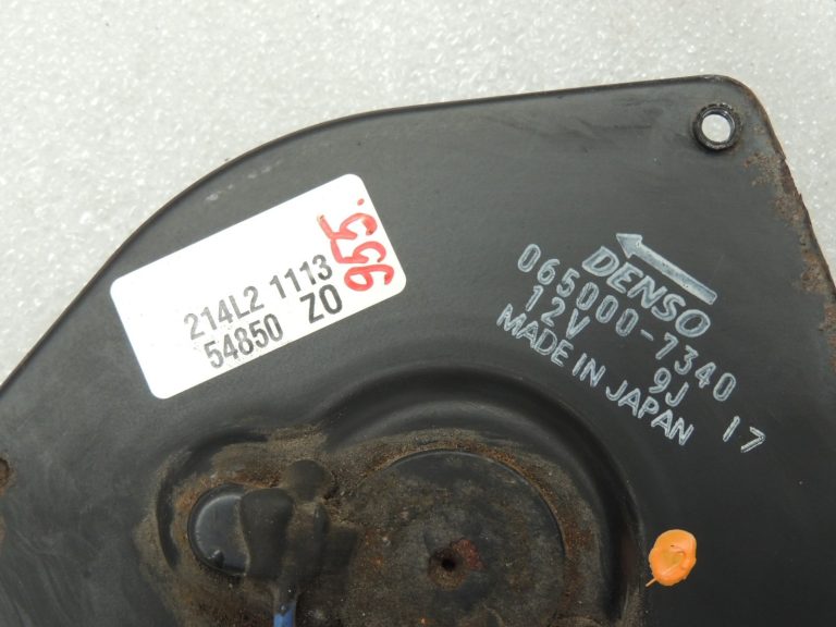 OEM Suzuki SX4 1.9DDiS motora dzesēšanas ventilatora motors 1712079J60