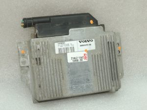 Volvo S40 1.8i control unit Engine control unit 30864275