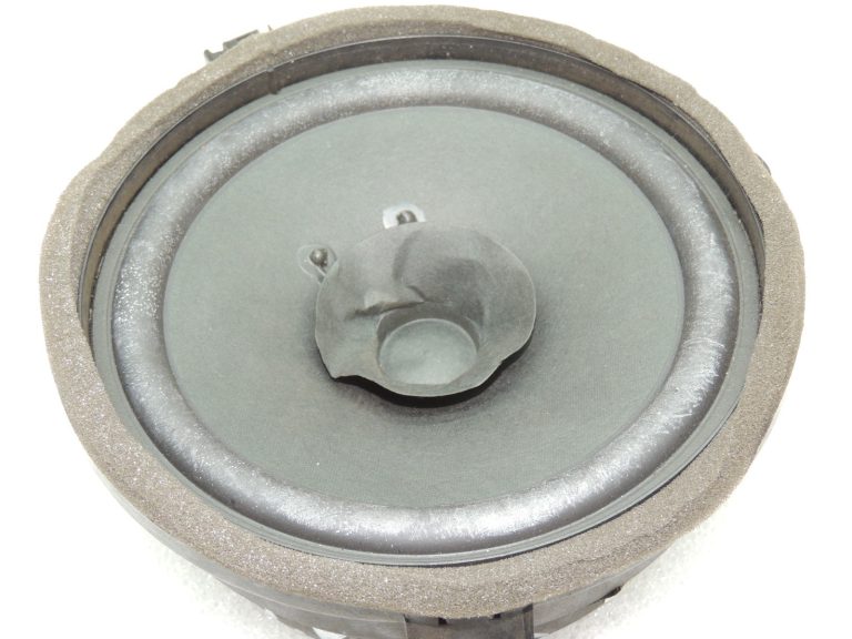 Volvo S40 II skaļrunis priekšējais kreisais 30752083