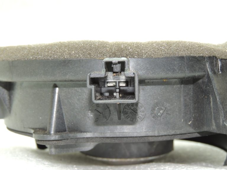 Volvo S40 II skaļrunis priekšējais kreisais 30752083