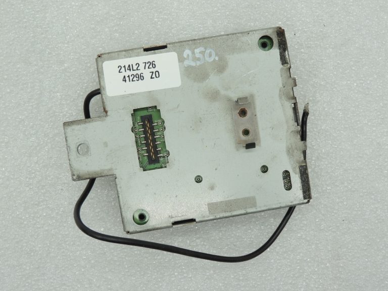 Volvo XC90 antenas pastiprinātājs 40252027 86412631