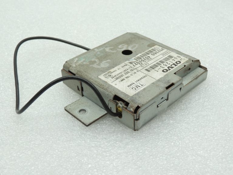 Volvo XC90 antenas pastiprinātājs 40252027 86412631