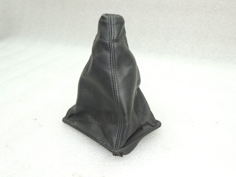 OEM Suzuki Grand Vitara II pārslēgšanās bagāžnieks 75820-65J00-5PK