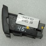 Suzuki Liana avārijas signalizācijas slēdzis 37430-59J00